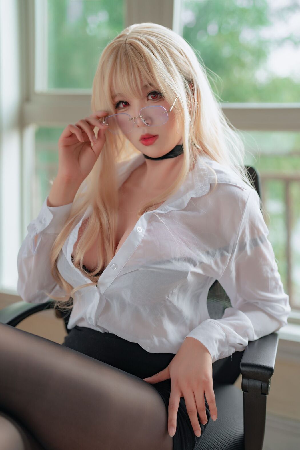 Coser@轩萧学姐 – 怨仇