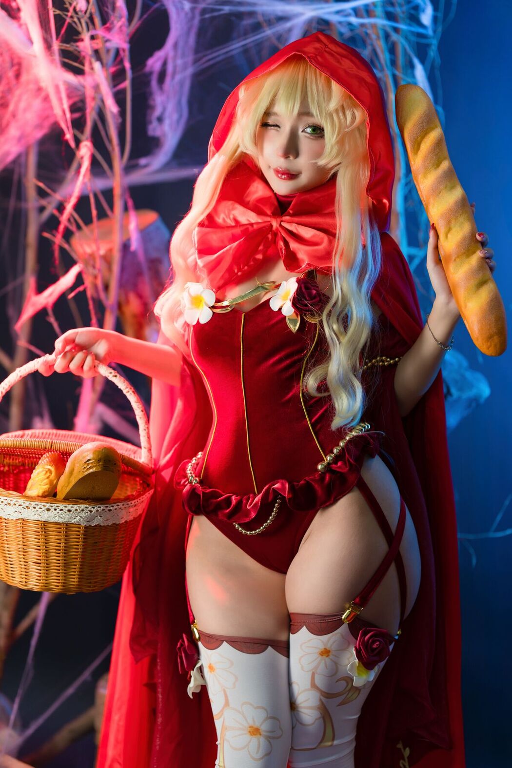 Coser@UmekoJ – Red Riding Hood Part1