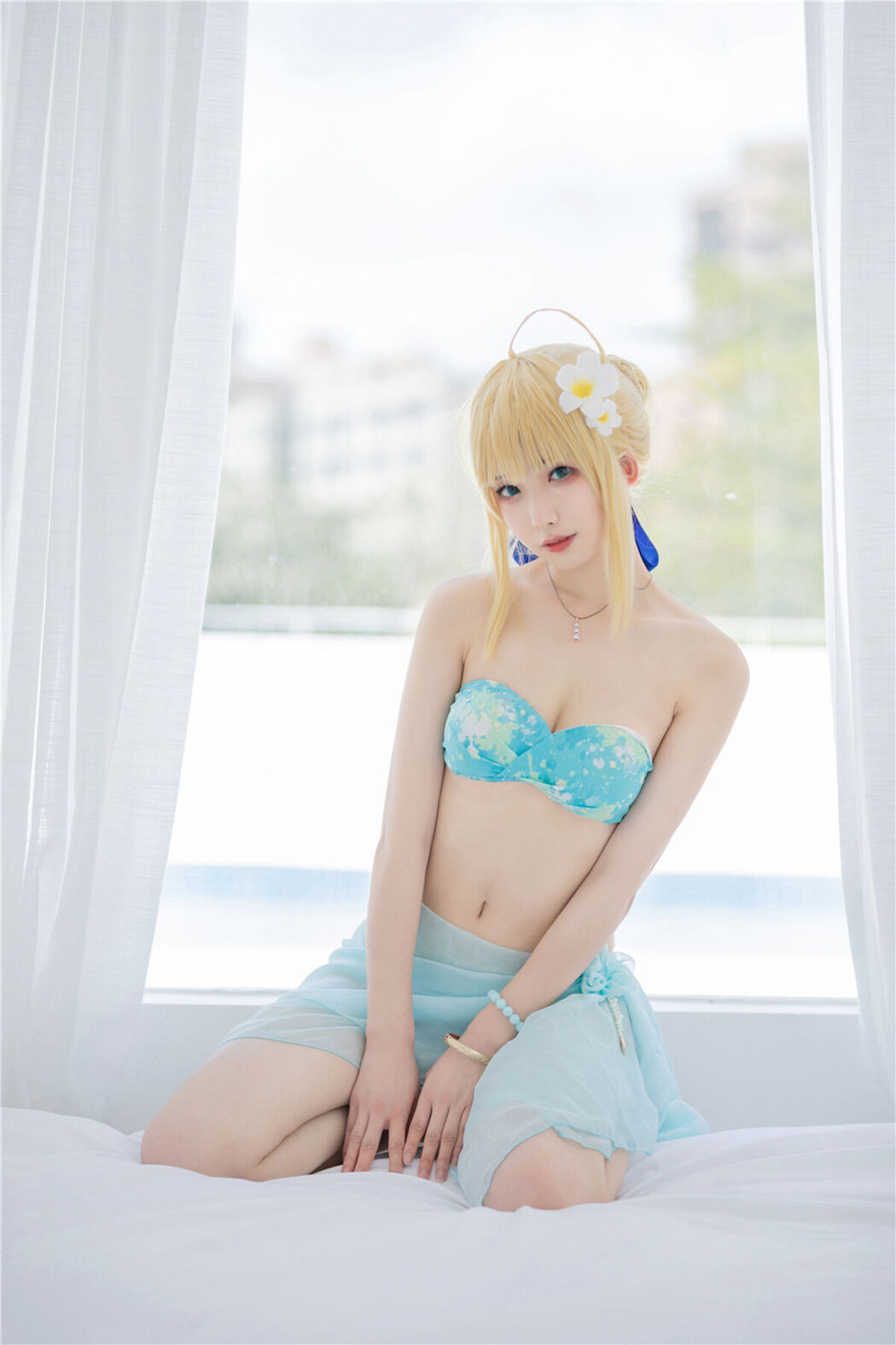 Coser@封疆疆v – 阿尔托莉雅·潘德拉贡 泳装