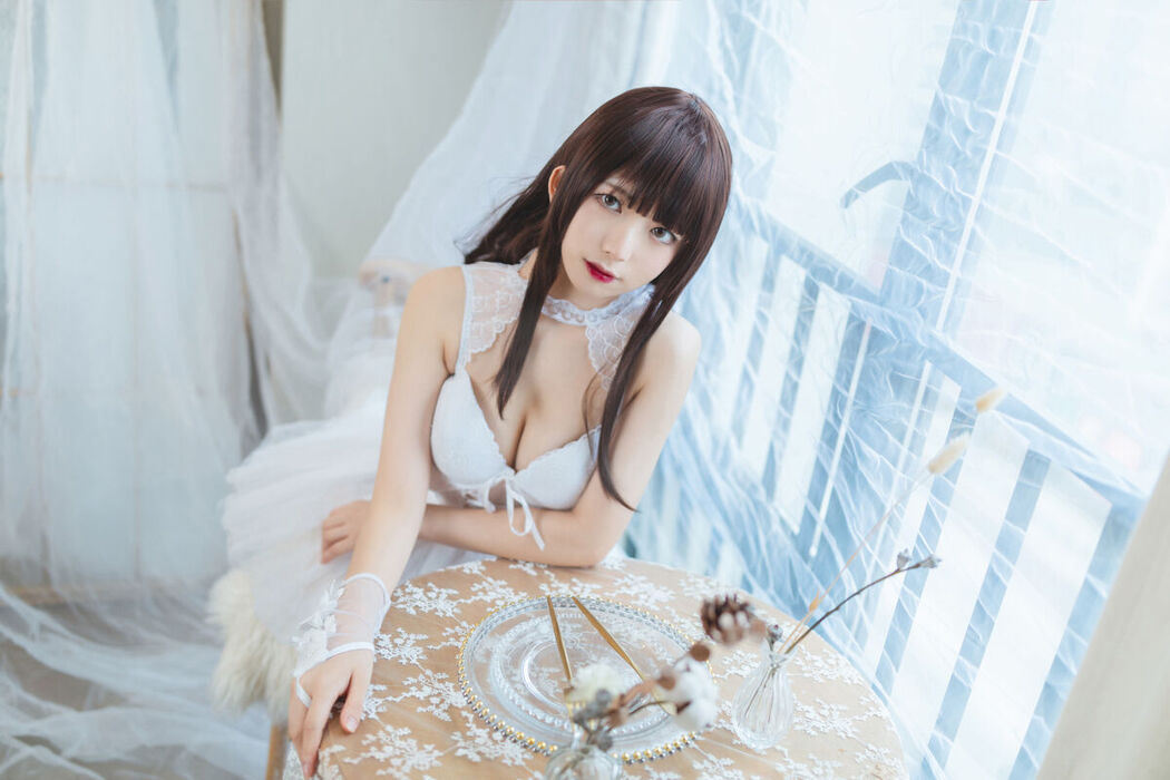 Coser@封疆疆v – 纯白