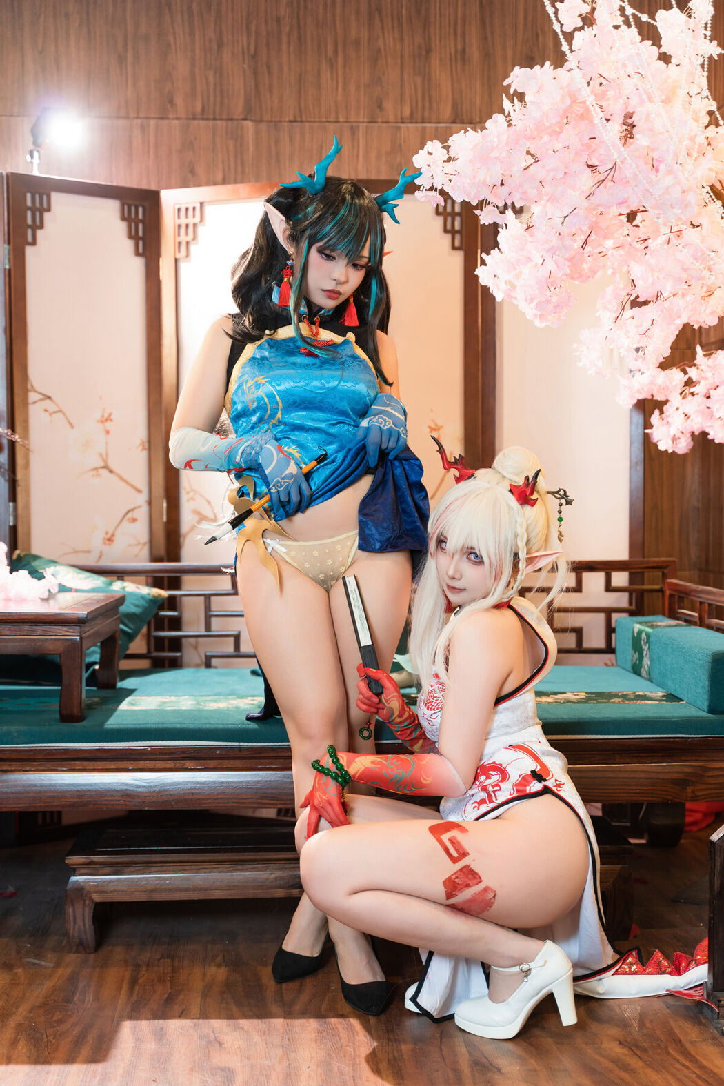 Coser@小和甜酒 And 橙风千雅 – 明日方舟年夕旗袍双人御守 Part2