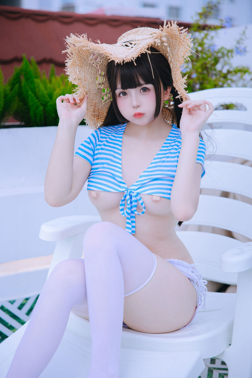 Coser@日奈娇 – 蓝白条 Part1