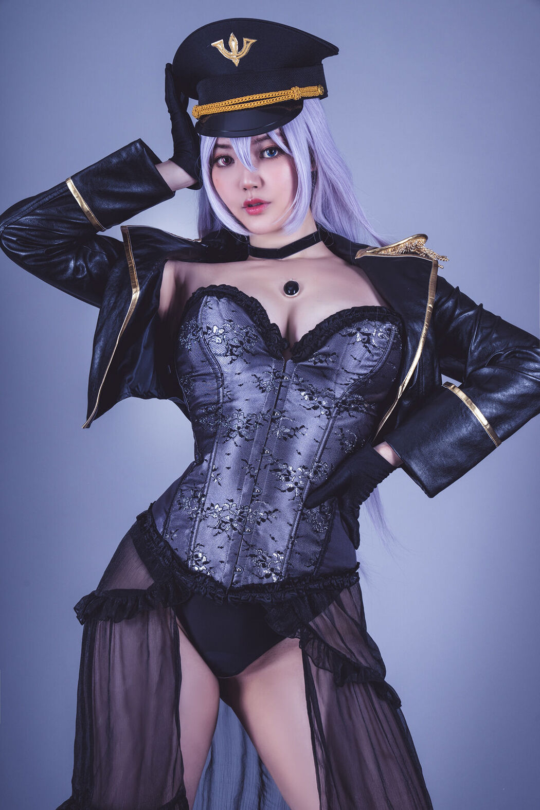 Coser@YingTze – Black Lobelia Cover Photo