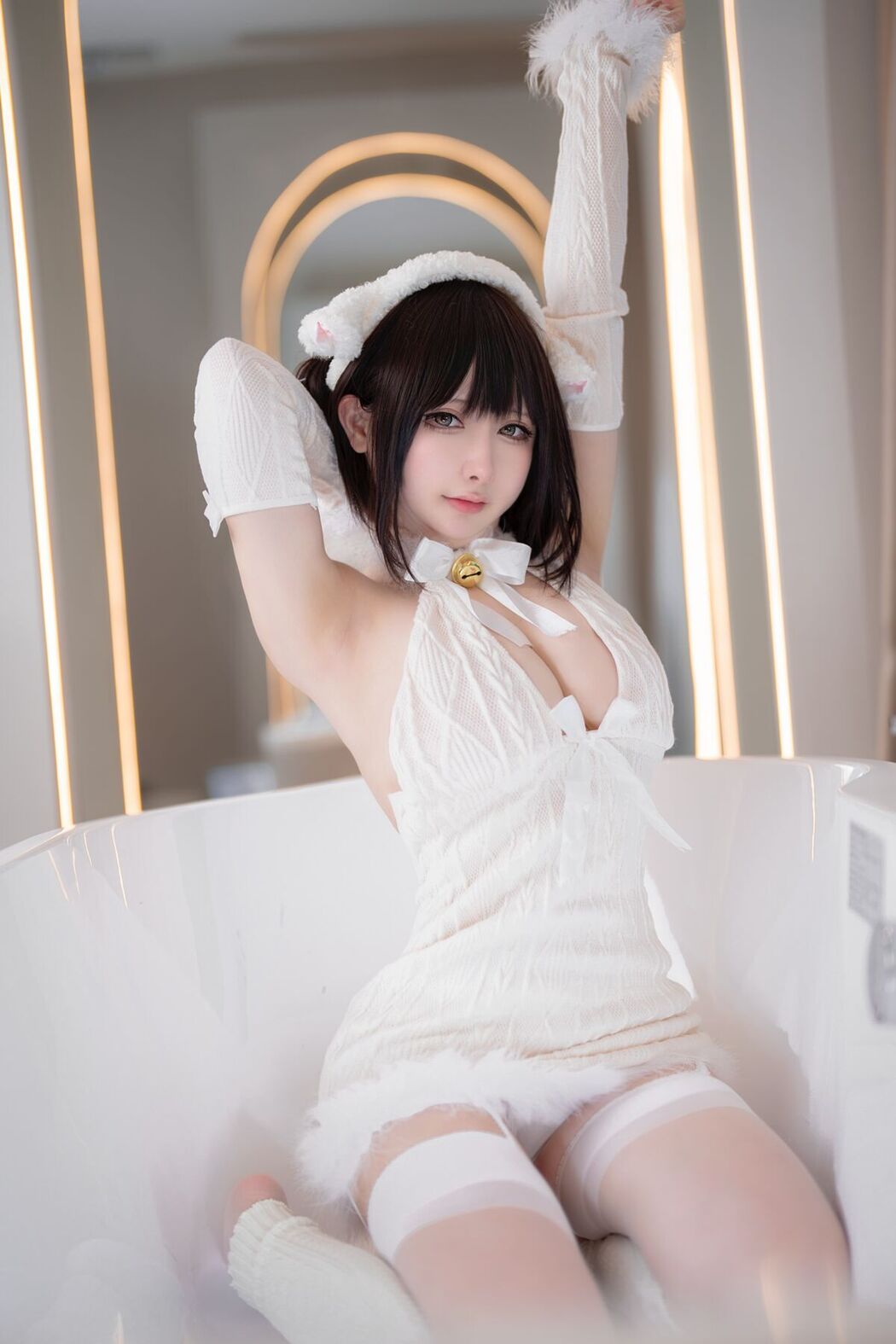 Coser@樱梨梨 – 羊了个羊