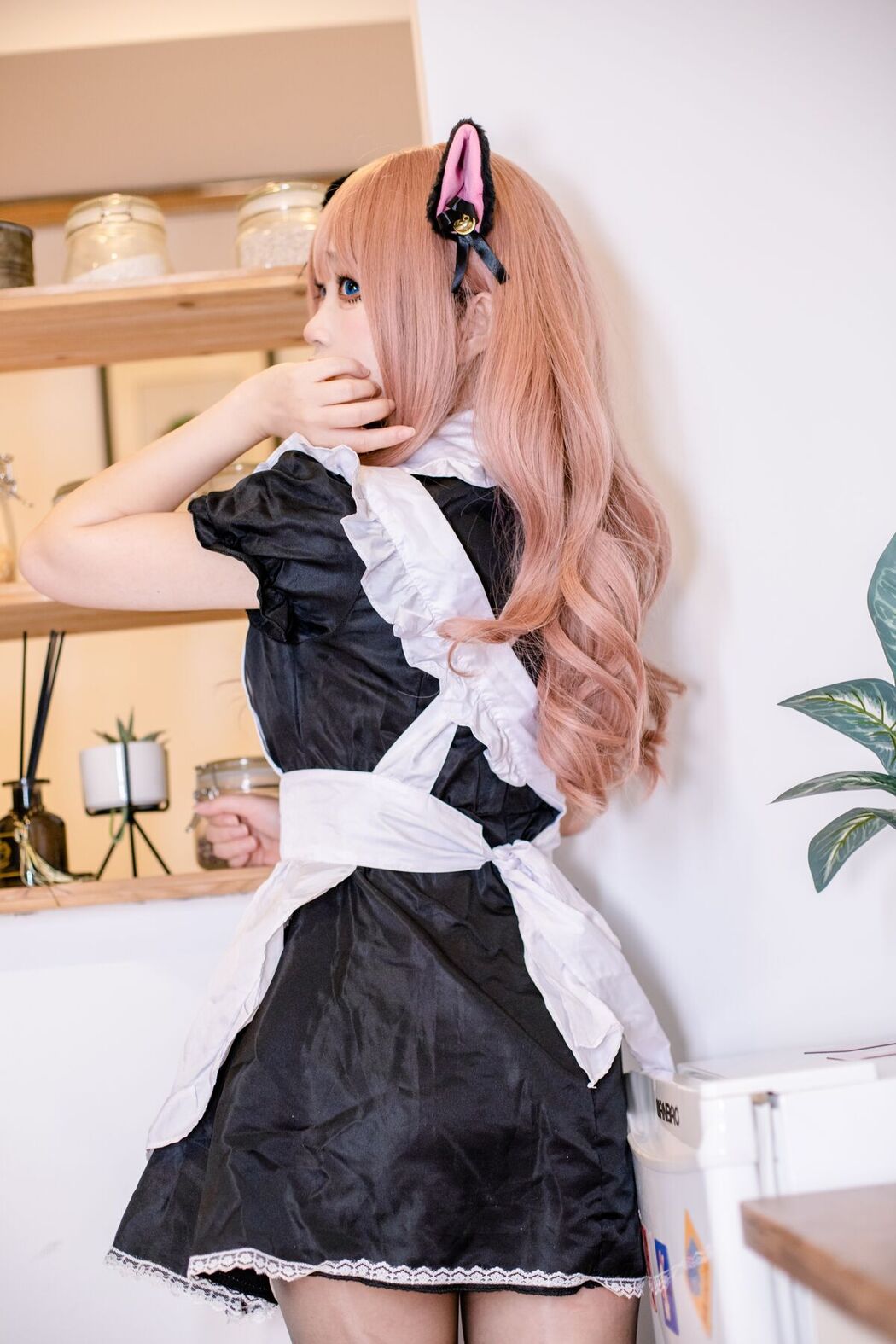 Coser@神沢永莉 – 厨房短款女仆