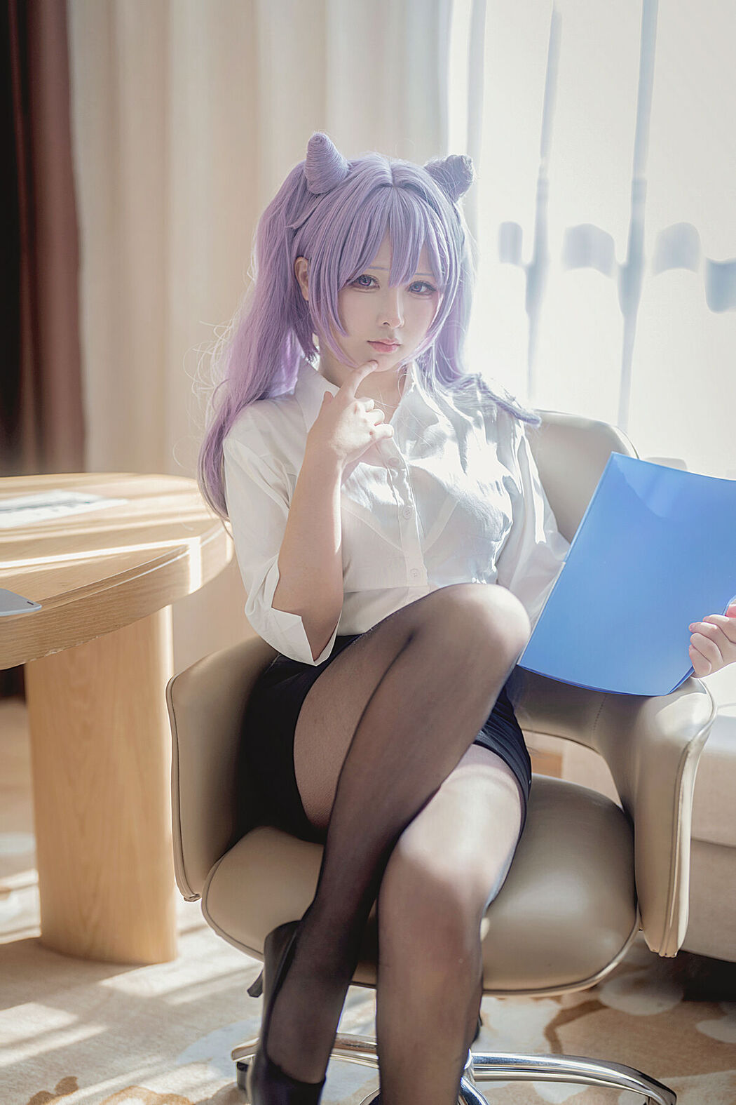 Coser@樱梨梨 – 刻晴秘书