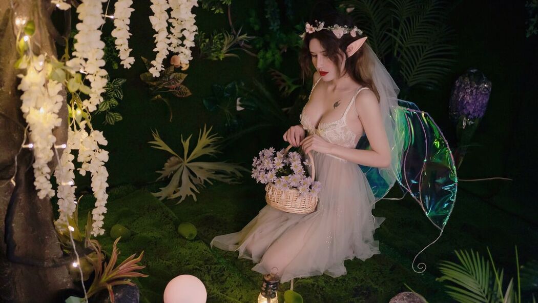 Coser@鹿八岁 – 精灵