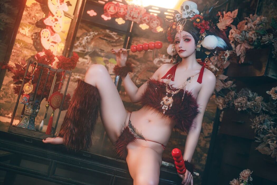 Coser@鹿八岁 &#8211; 闯进我家的凶凶年兽 Part1