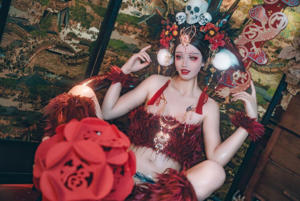 Coser@鹿八岁 &#8211; 闯进我家的凶凶年兽 Part1