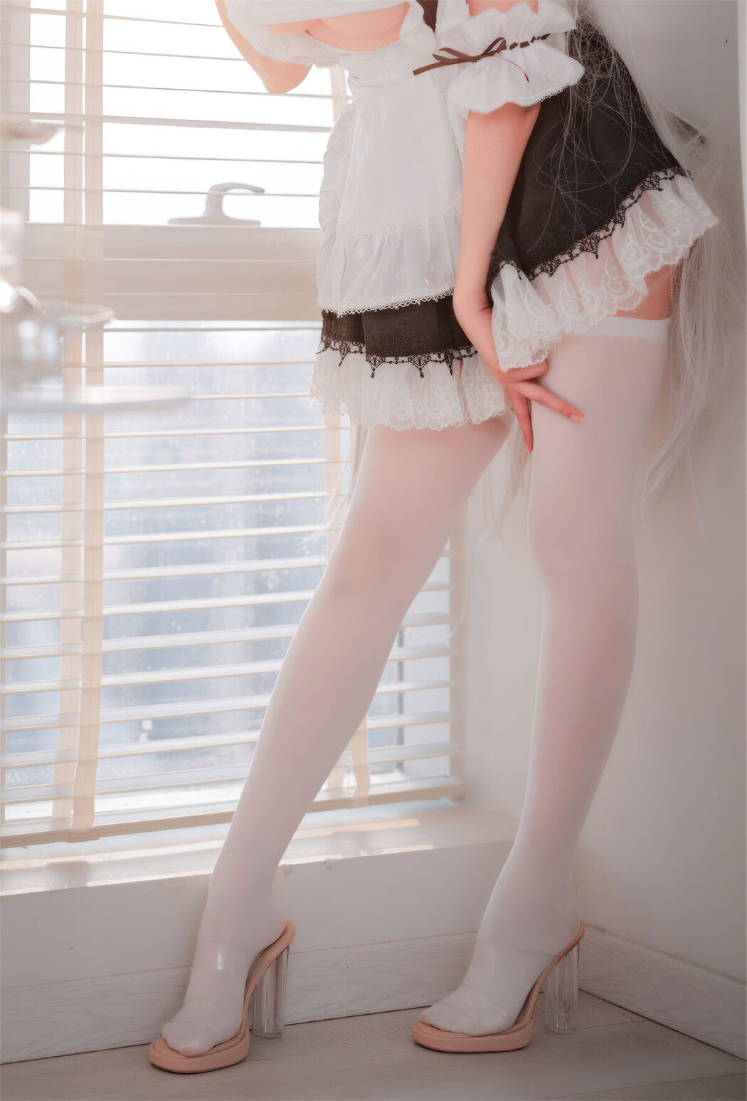 Coser@轩萧学姐 – 碧蓝航线 埃吉尔女仆