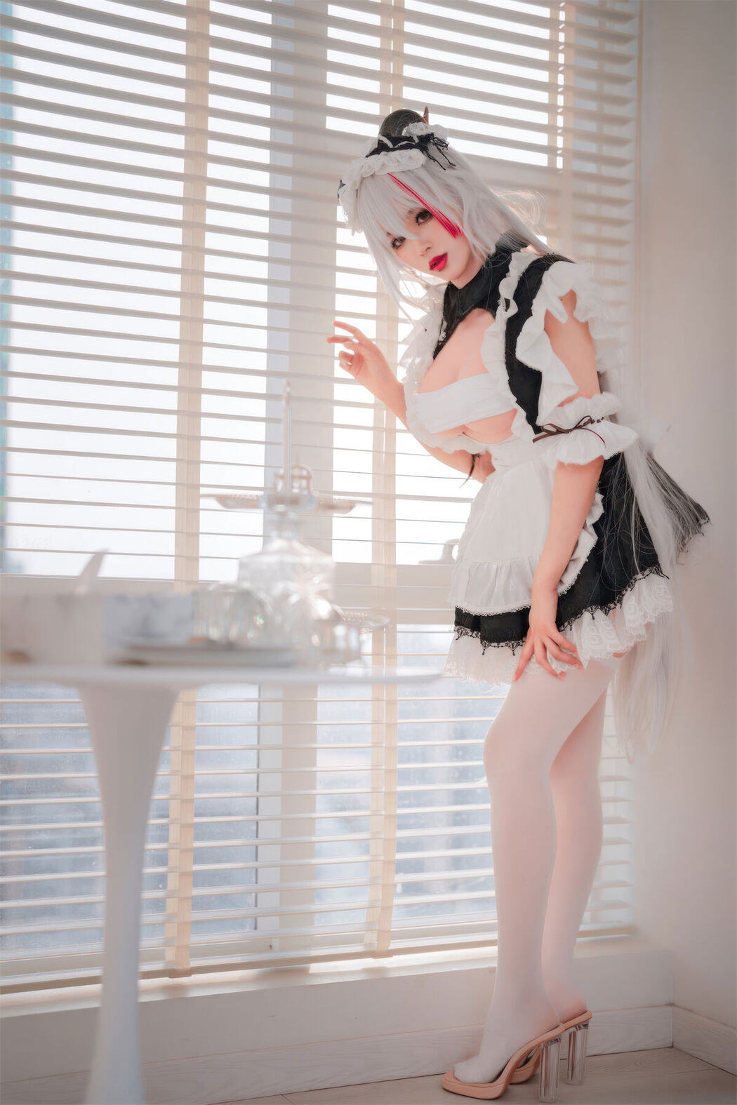 Coser@轩萧学姐 – 碧蓝航线 埃吉尔女仆