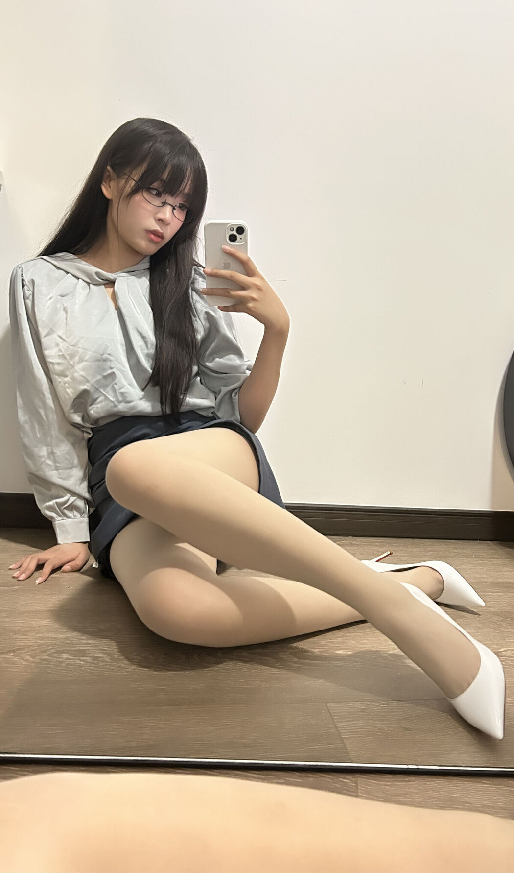 Coser@轩萧学姐 &#8211; 蓝裙ol Part3