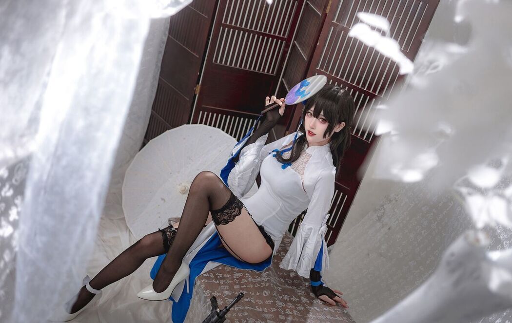 Coser@比比骨骼精奇QwQ &#8211; 95式 玉玲珑cos
