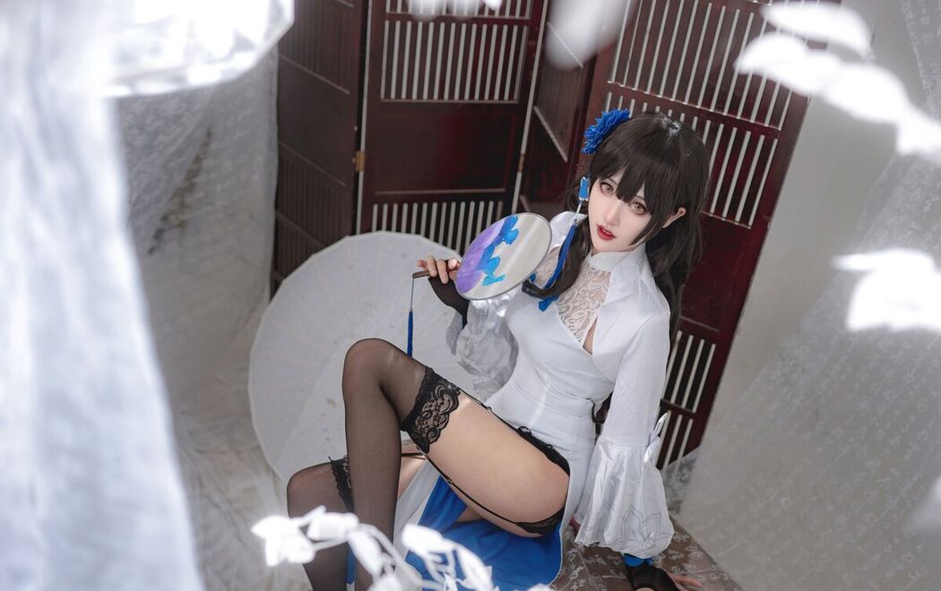 Coser@比比骨骼精奇QwQ &#8211; 95式 玉玲珑cos
