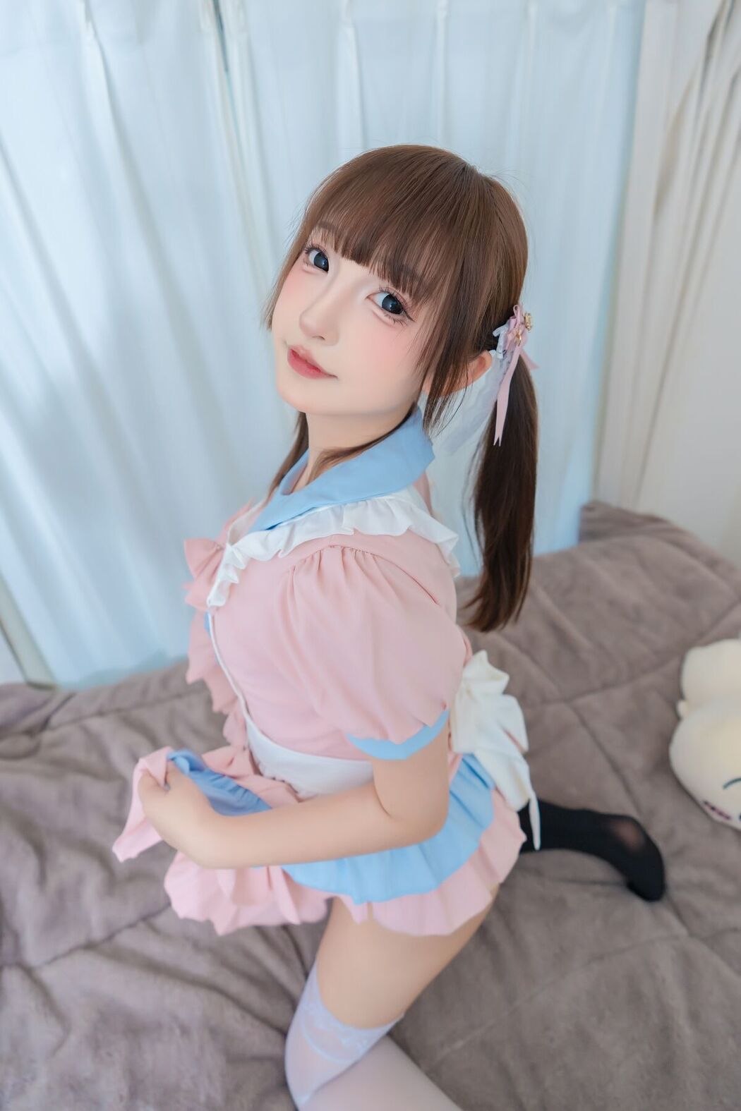 Coser@神楽坂真冬 – 小小女仆