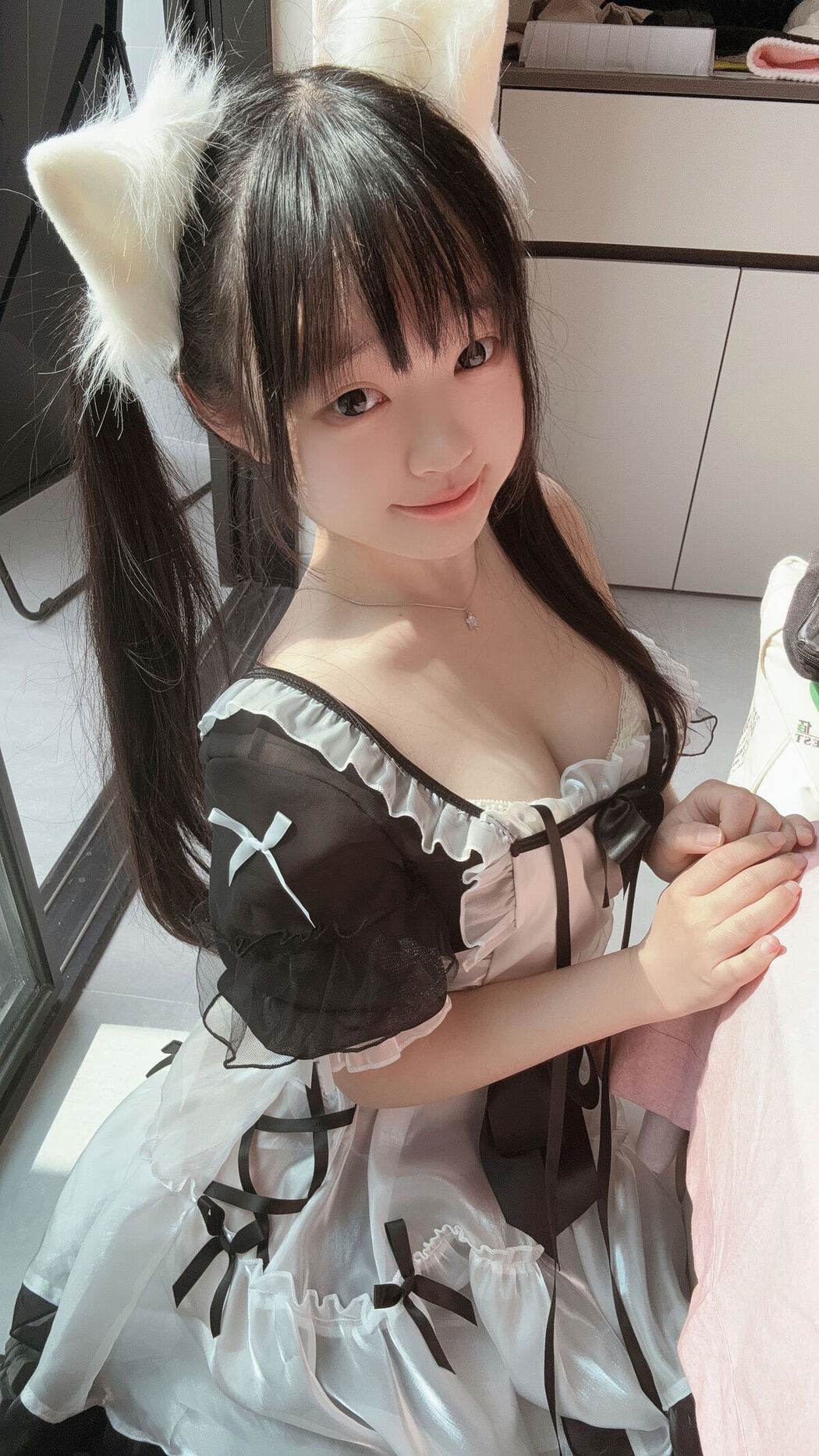 Coser@神沢永莉 – 主人喜欢这套吗