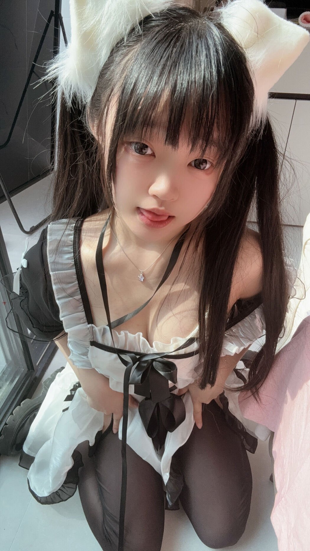 Coser@神沢永莉 – 主人喜欢这套吗