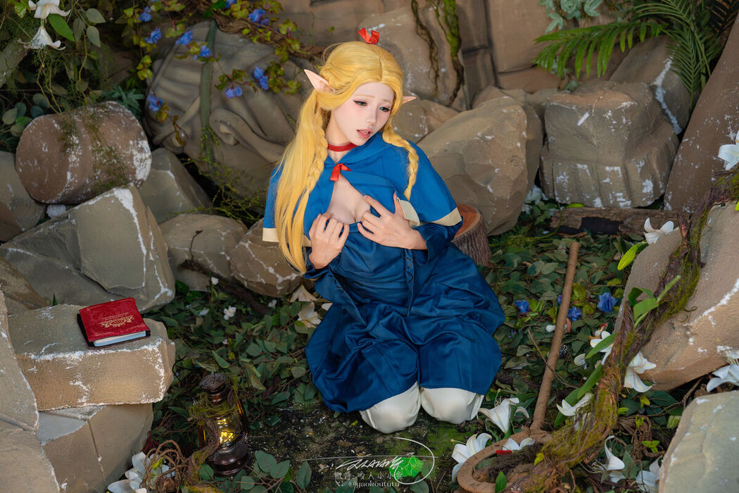 Coser@黏黏团子兔 – 咬人小小兔 7月作品『迷宫菇生食指南』