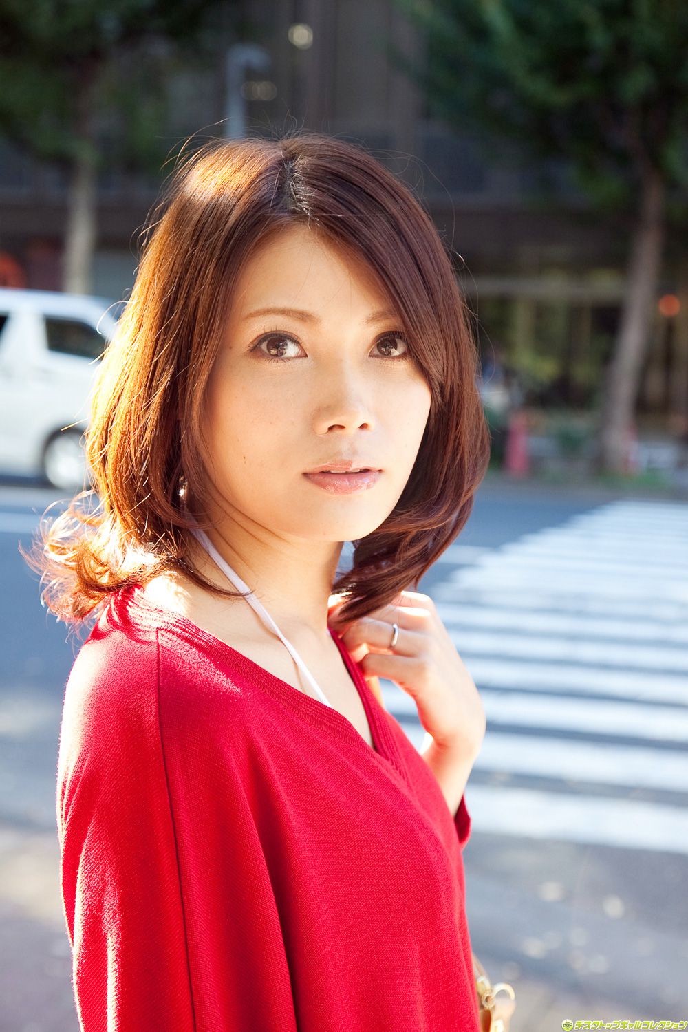 Akemi Horiuchi 《《Rich erotic aura emitted by a too beautiful married woman》》 [DGC] NO.1106