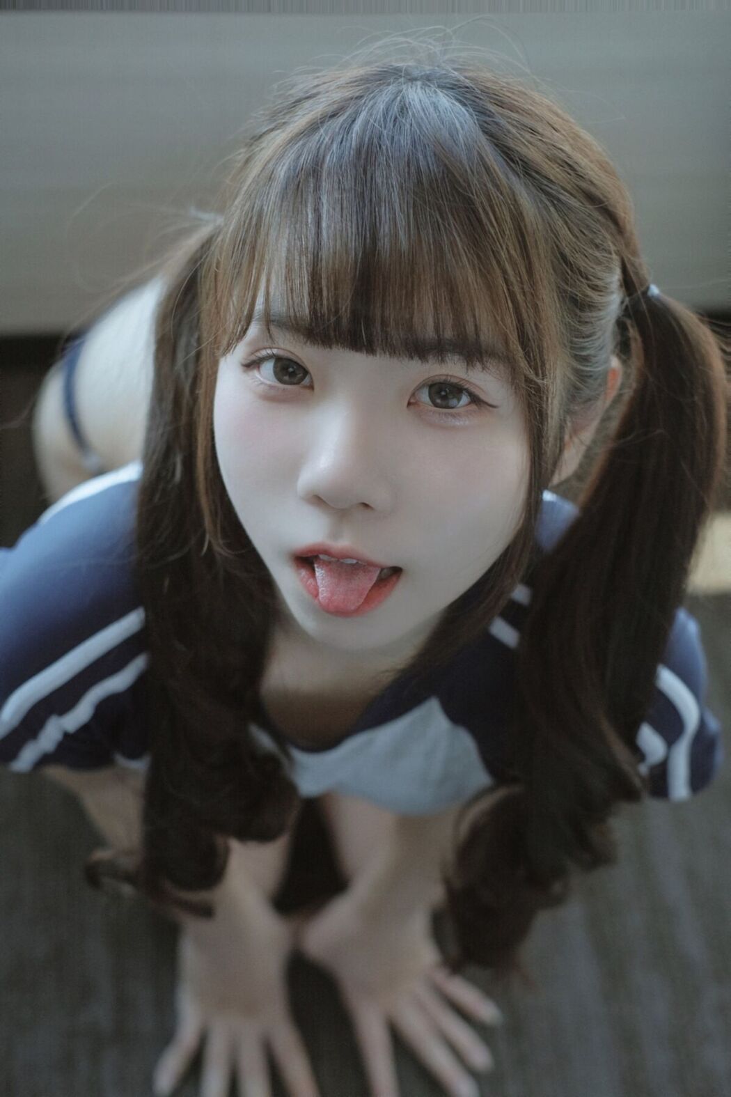 Coser@可可小白兔 – 情人節の禮物 體操服少女
