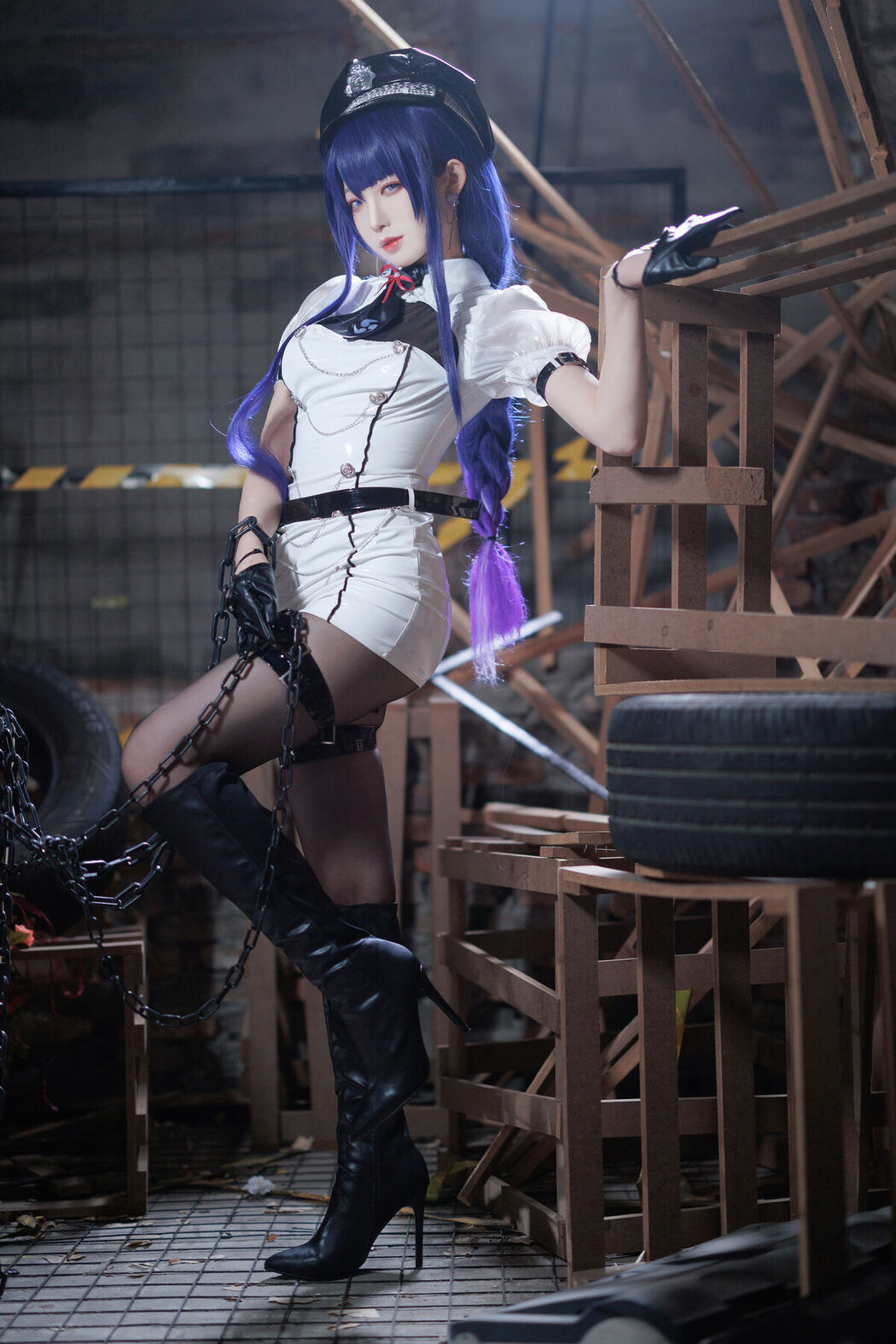 Coser@封疆疆v &#8211; 雷电将军女警