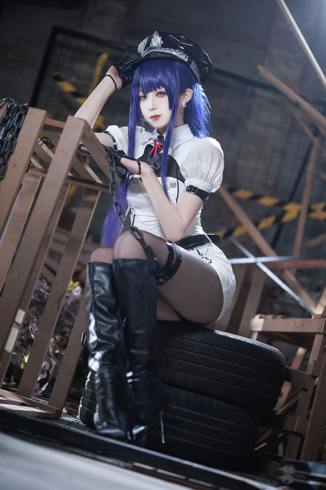 Coser@封疆疆v &#8211; 雷电将军女警