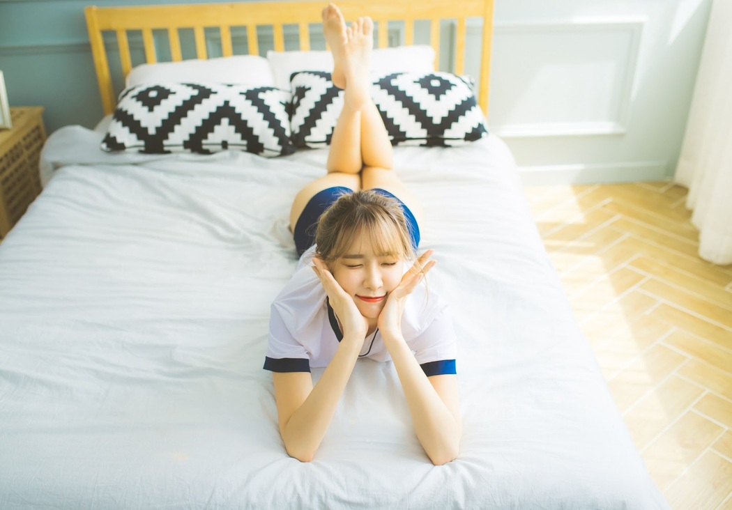 Lee Ahrin 이아린, [Moon Night Snap] The present Chapter.02