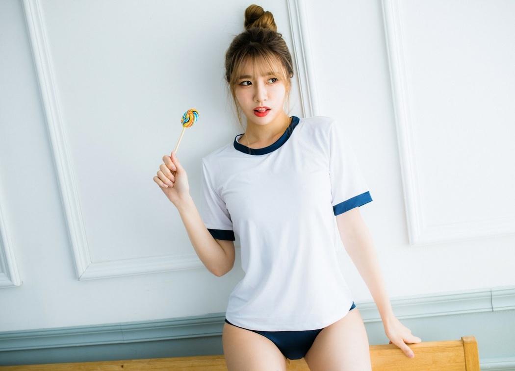 Lee Ahrin 이아린, [Moon Night Snap] The present Chapter.02