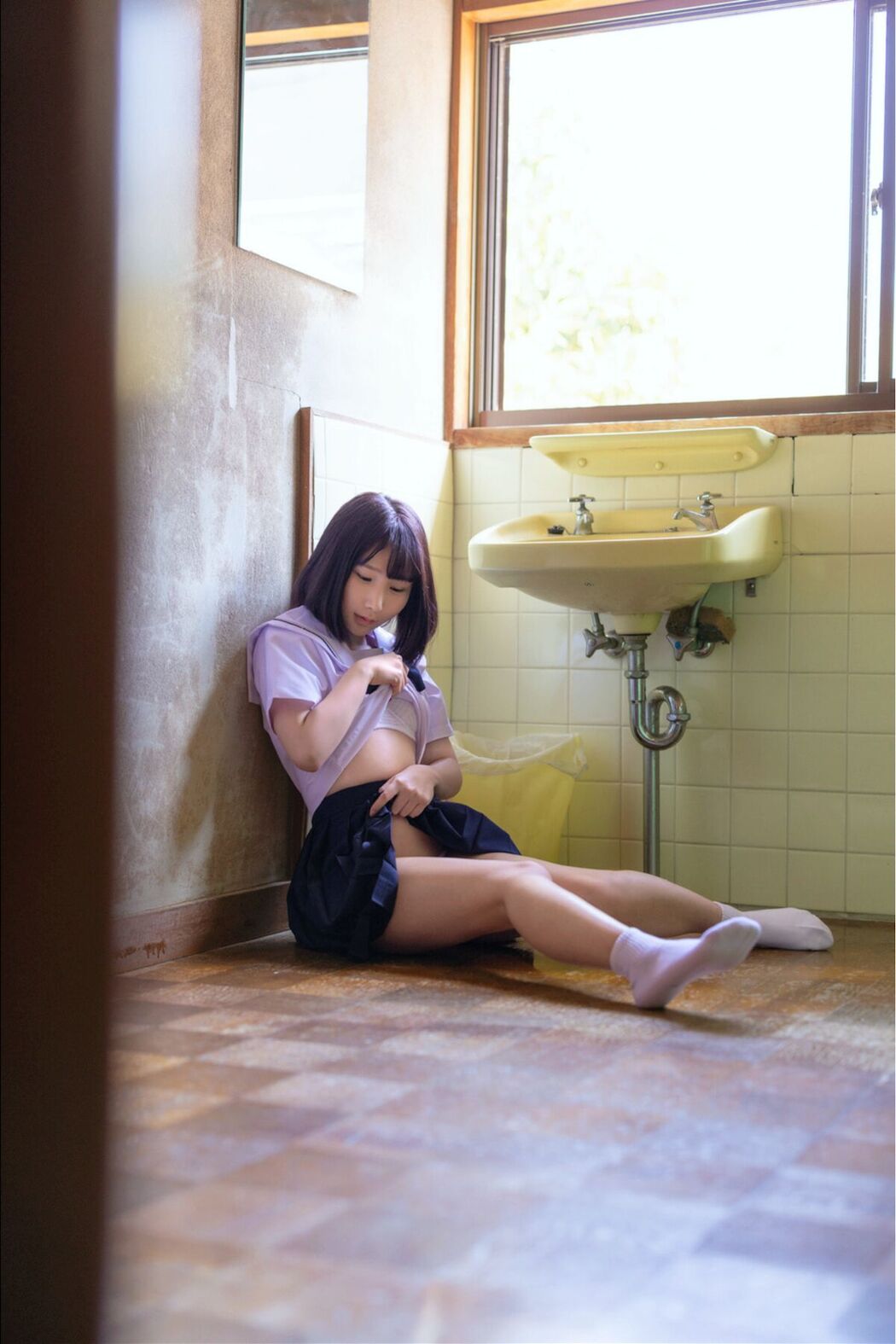 JP Kana Yura 由良かな – Smile