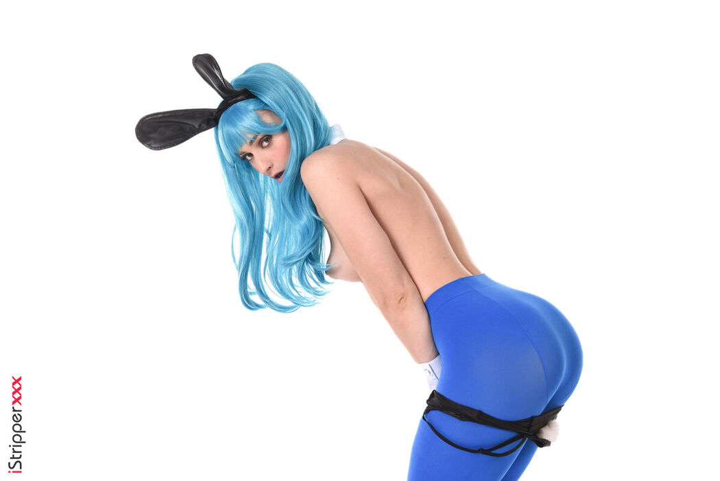 [IStripper] Dolly Dyson &#8211; Bunny Ballz