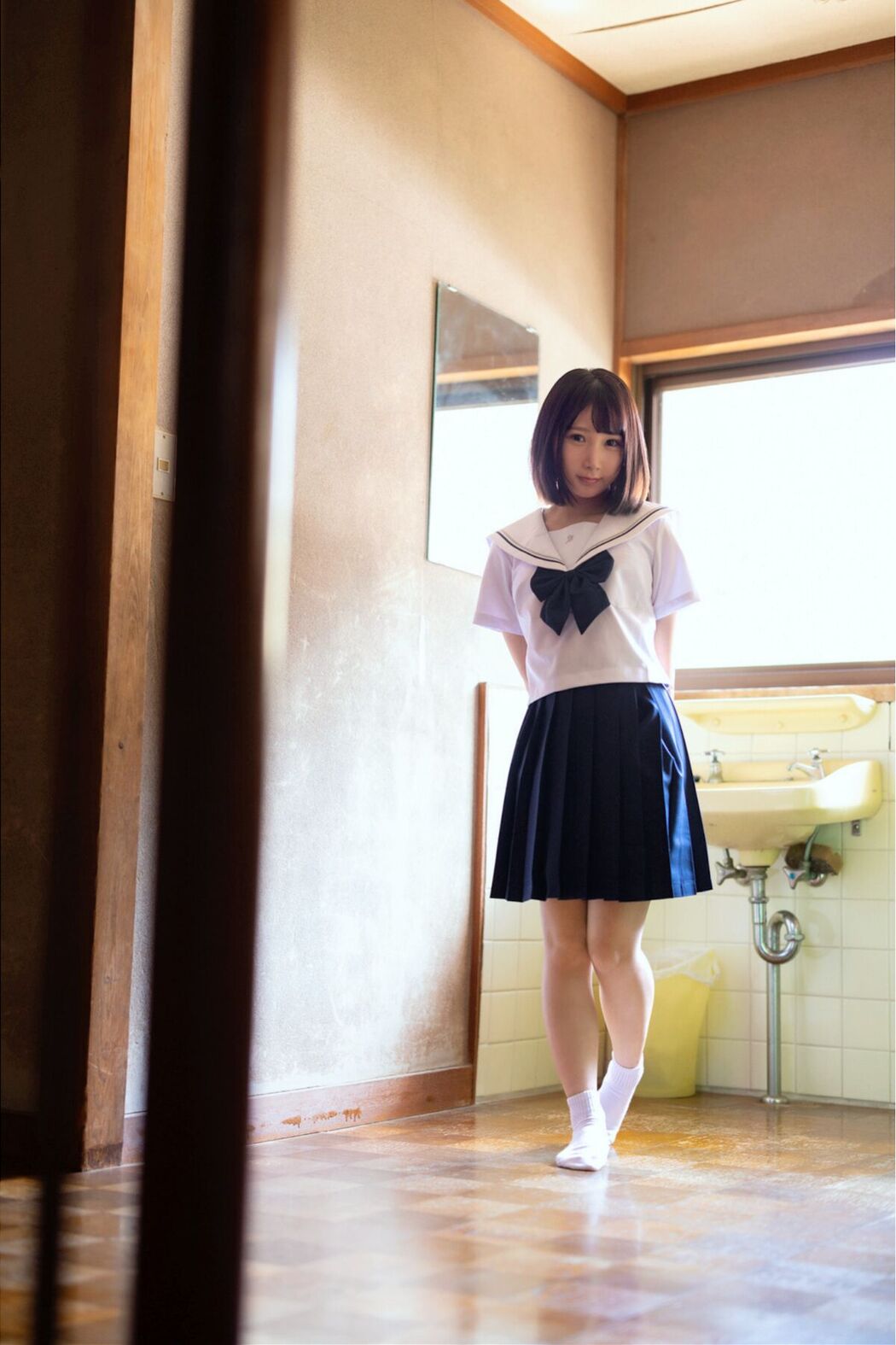 JP Kana Yura 由良かな – Smile