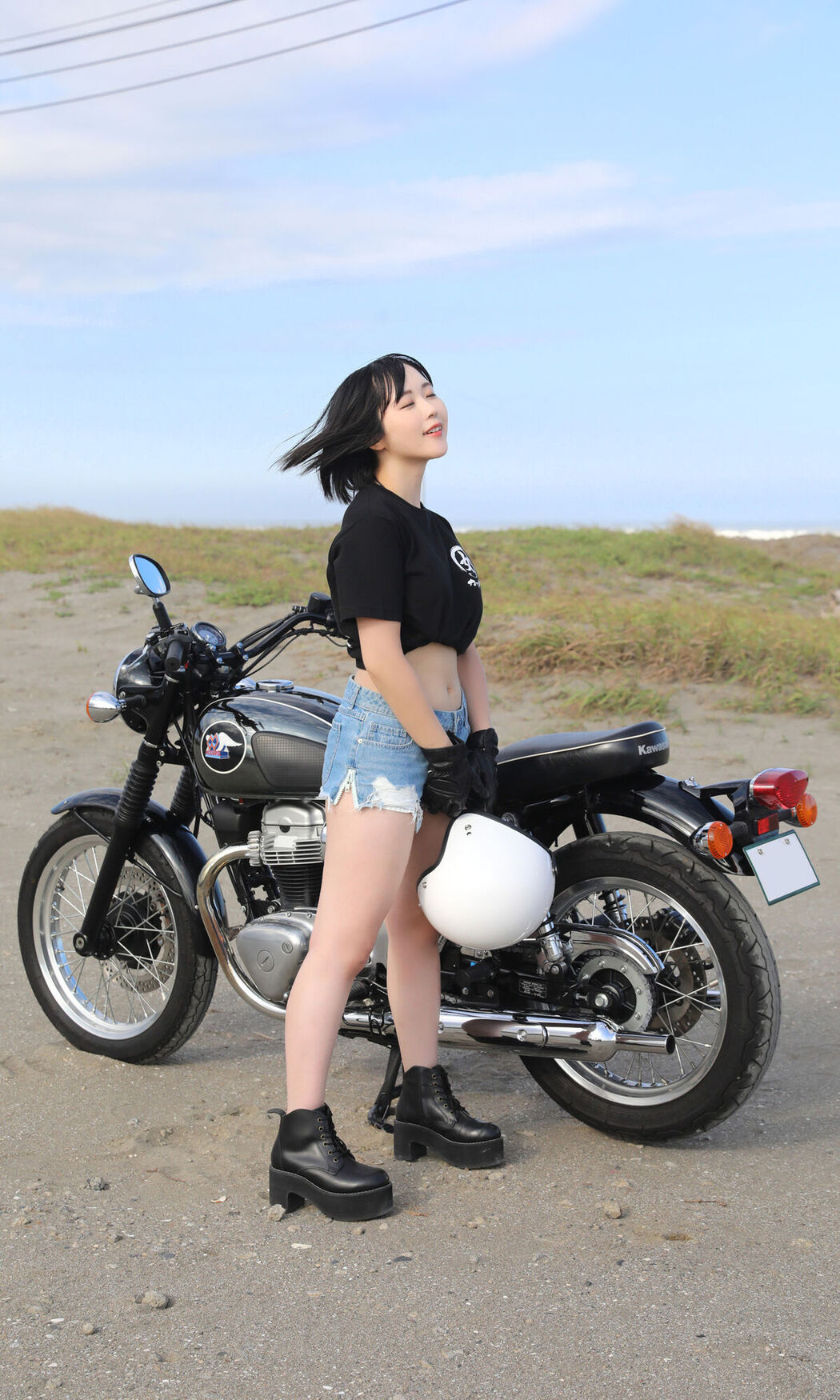 JP Yuki Yomichi 夜道雪 – 写真集 胸のドキドキが止まらない 週プレ PHOTO BOOK
