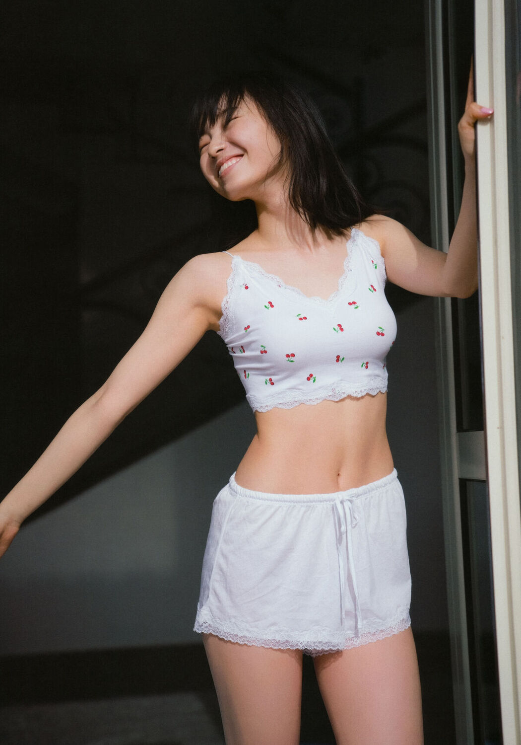 JP Yui Imaizumi 今泉佑唯 – 誰も知らない私 Part1