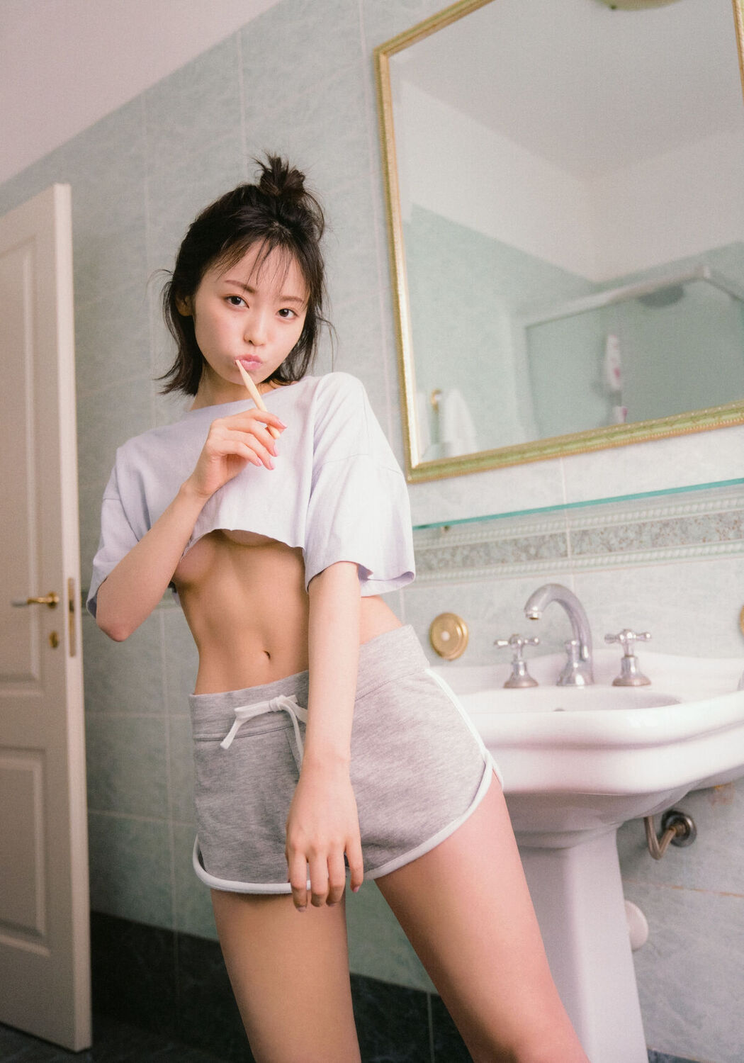 JP Yui Imaizumi 今泉佑唯 – 誰も知らない私 Part1