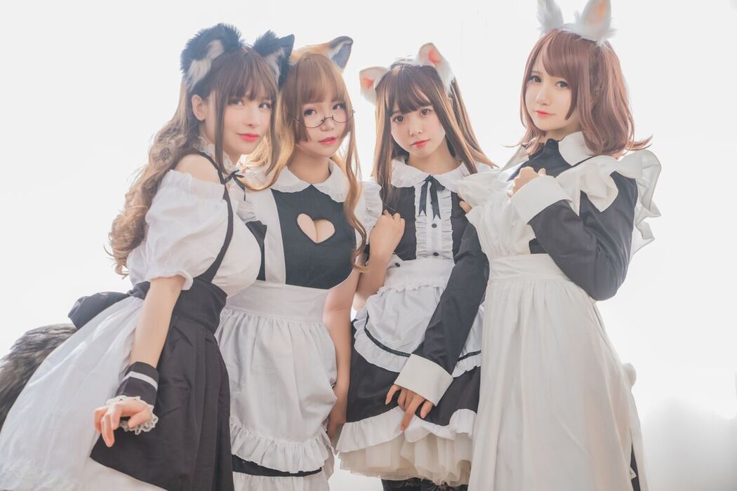 Coser@Yoko宅夏 And 小野妹子W And 白金Saki – 四人彼女 Part1