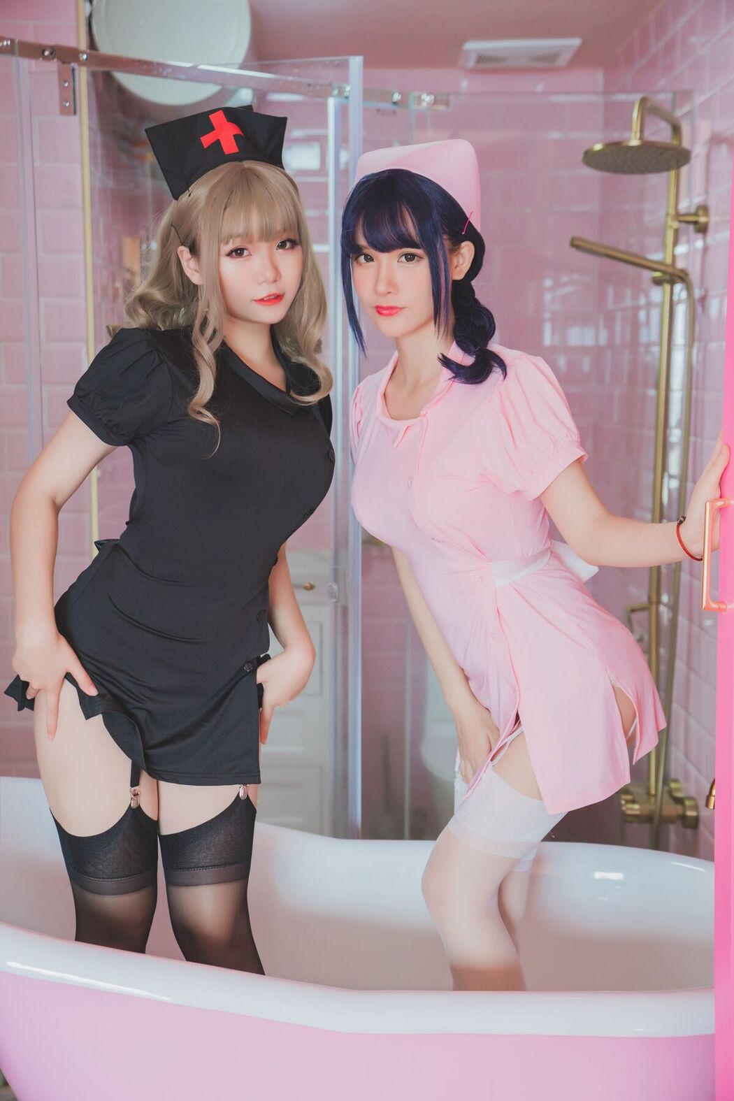 Coser@Yoko宅夏 And 小野妹子W And 白金Saki – 四人彼女 Part3