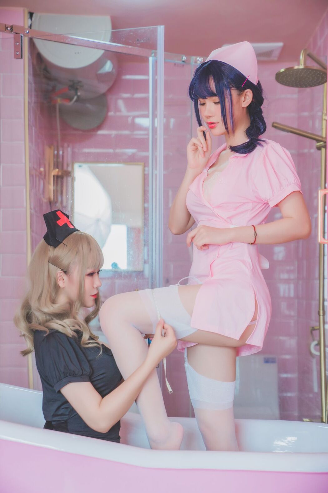 Coser@Yoko宅夏 And 小野妹子W And 白金Saki – 四人彼女 Part3