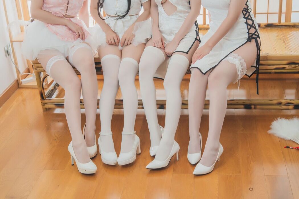 Coser@Yoko宅夏 And 小野妹子W And 白金Saki – 四人彼女 Part2