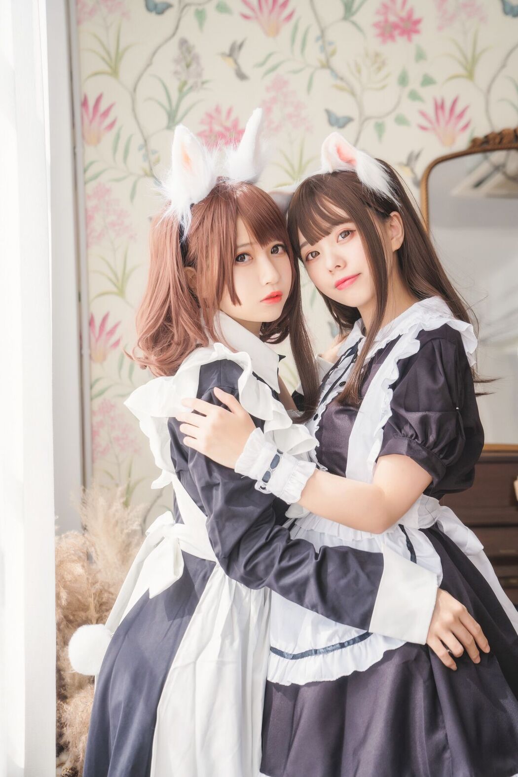 Coser@Yoko宅夏 And 小野妹子W And 白金Saki – 四人彼女 Part1