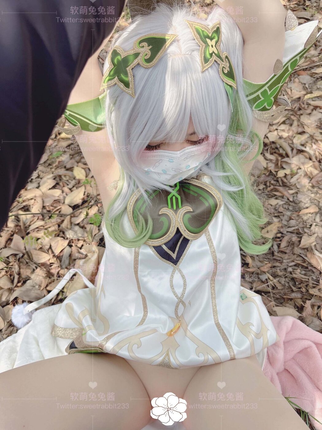 Coser@软萌兔兔酱 – COS草神纳西妲 水晶棒玩弄娇嫩菊花小骚穴 水嫩一线天白虎嫩B