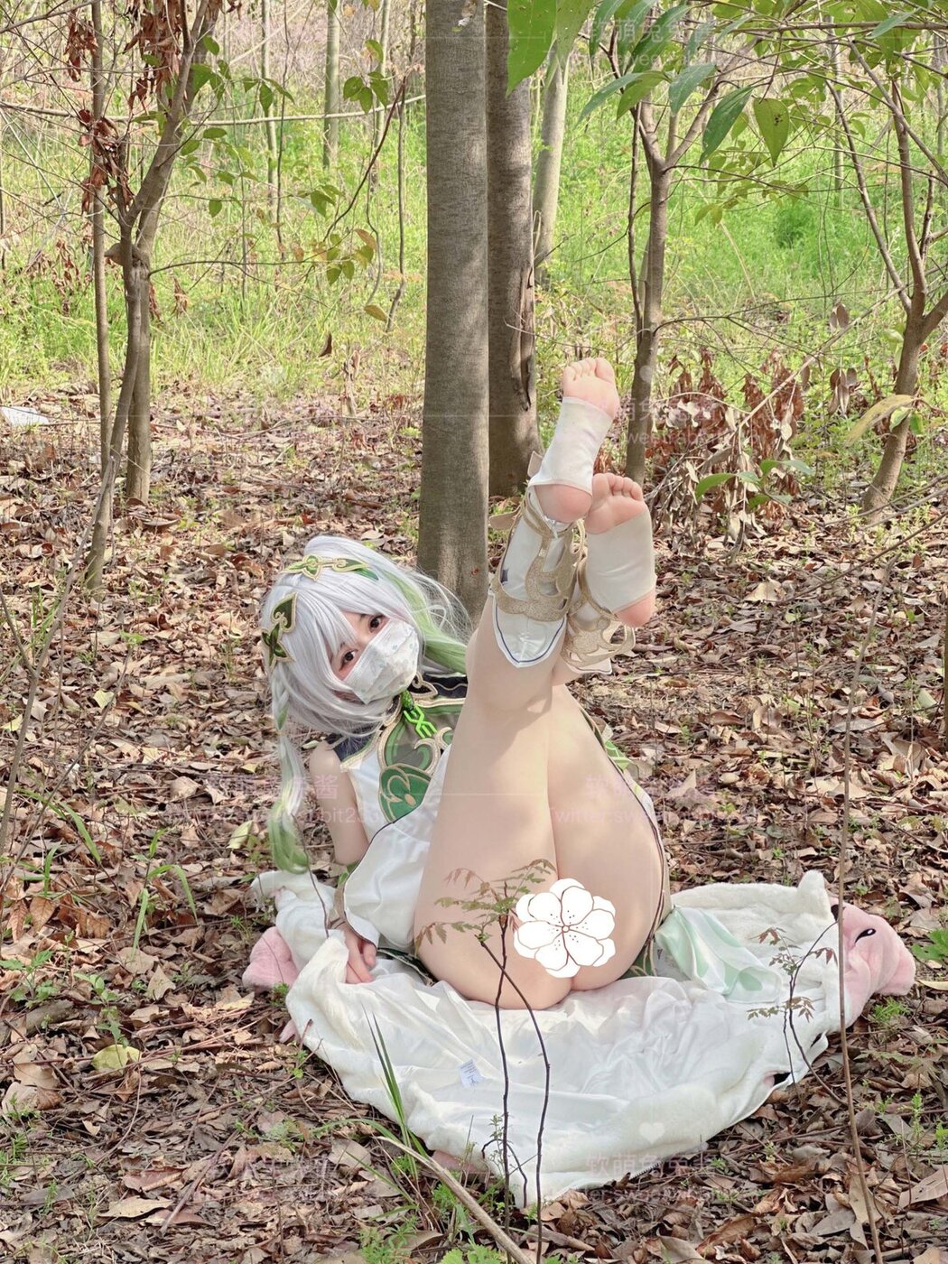 Coser@软萌兔兔酱 – COS草神纳西妲 水晶棒玩弄娇嫩菊花小骚穴 水嫩一线天白虎嫩B