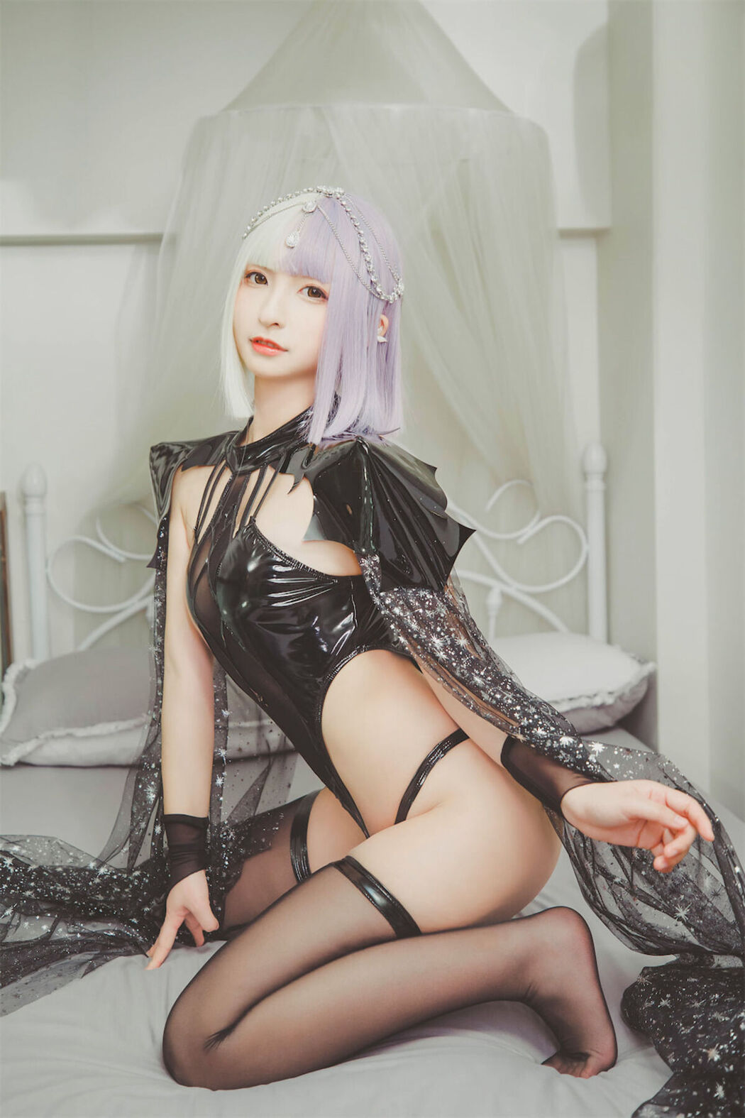 Coser@神楽坂真冬 Vol.082 绝对企画-黑白丝 柔らかい永遠 Part1