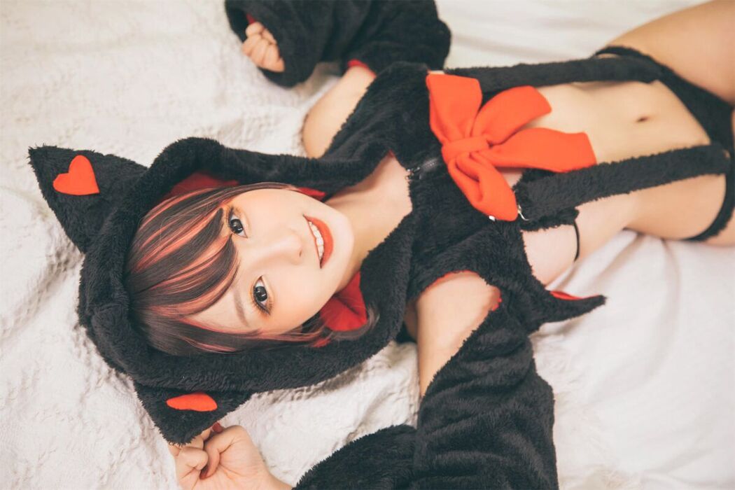 Coser@神楽坂真冬 Vol.077 绝对企画-白黑の猫 Part3