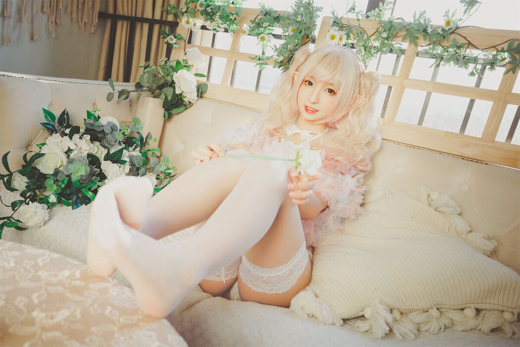 Coser@神楽坂真冬 Vol.082 绝对企画-黑白丝 柔らかい永遠 Part1