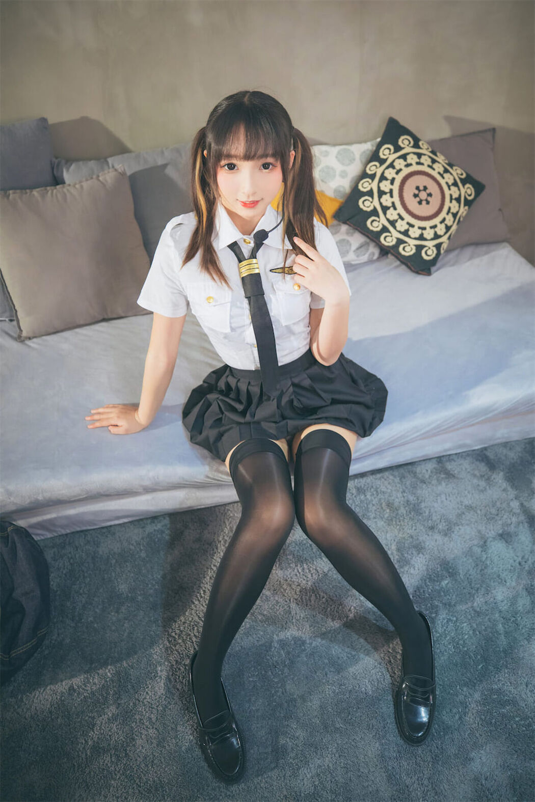 Coser@神楽坂真冬 Vol.081 绝对企画-黑丝皮衣 お帰りなさい、指揮官 Part3