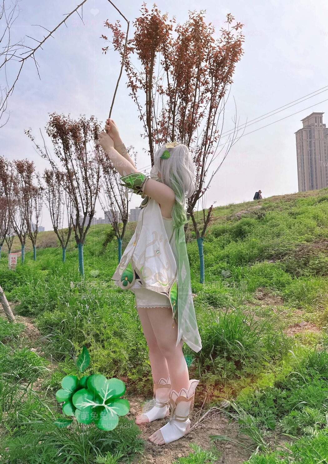 Coser@软萌兔兔酱 – COS草神纳西妲 水晶棒玩弄娇嫩菊花小骚穴 水嫩一线天白虎嫩B
