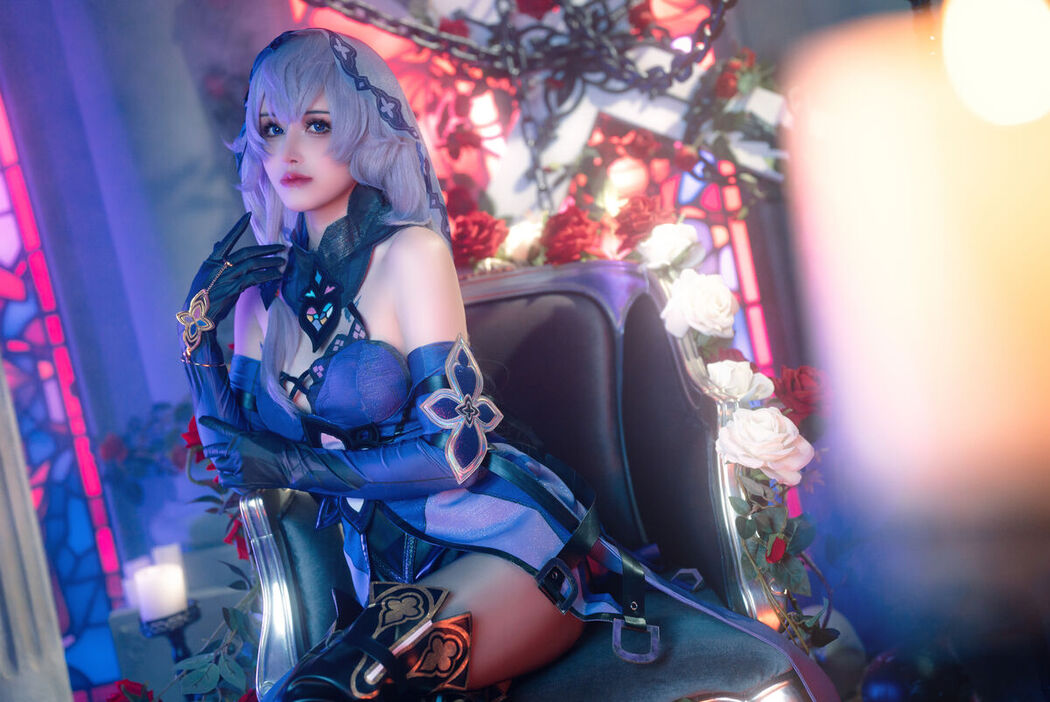 Coser@鹿八岁 &#8211; 星穹铁道.黑天鹅