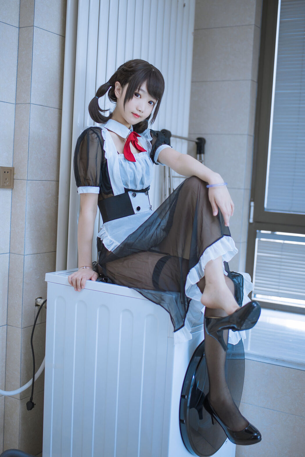 Coser@羽天shine – 黑色女仆