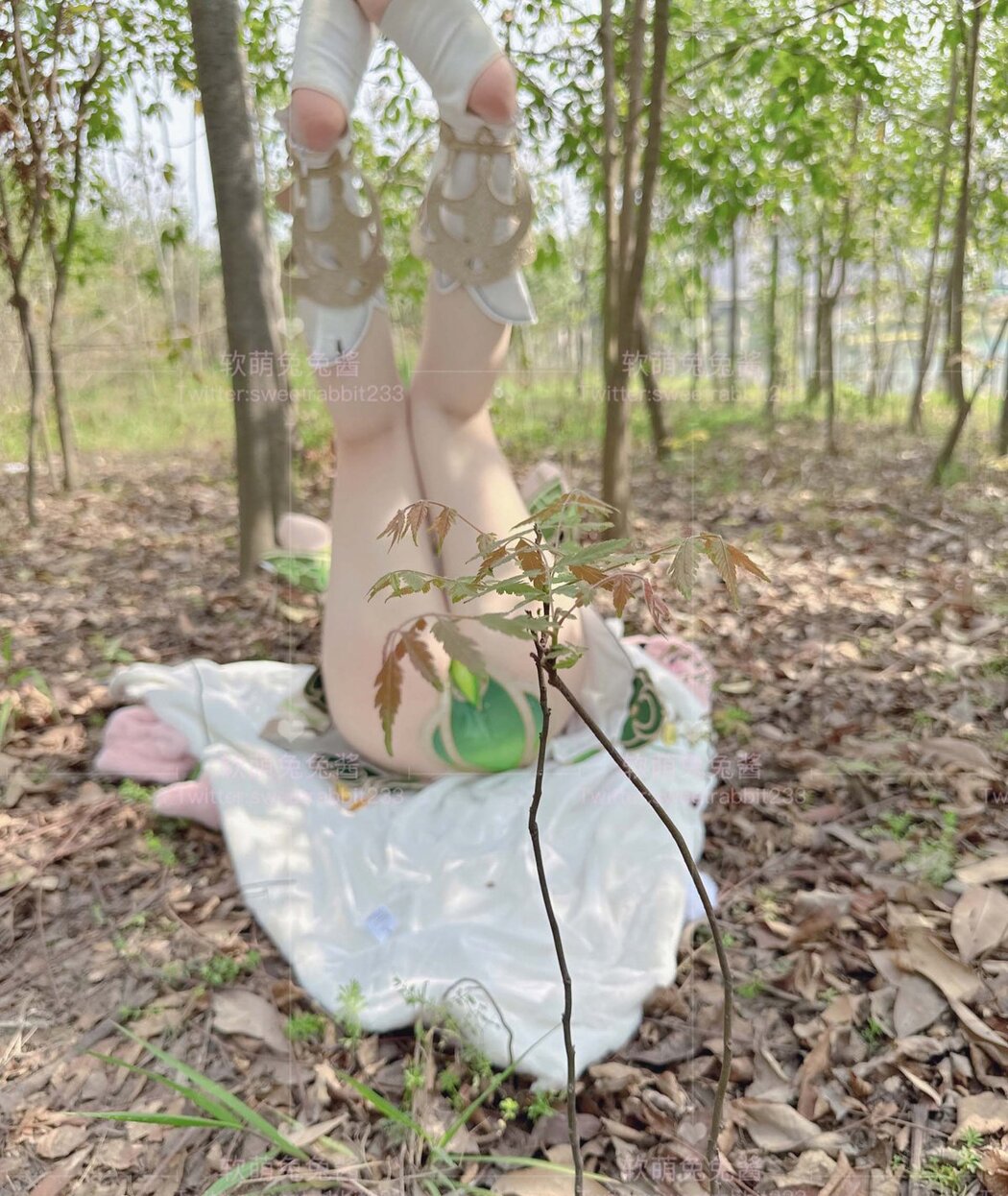 Coser@软萌兔兔酱 – COS草神纳西妲 水晶棒玩弄娇嫩菊花小骚穴 水嫩一线天白虎嫩B