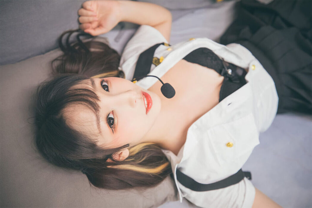 Coser@神楽坂真冬 Vol.081 绝对企画-黑丝皮衣 お帰りなさい、指揮官 Part2